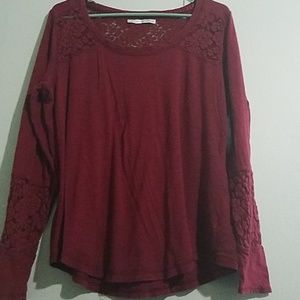 Long sleeved top